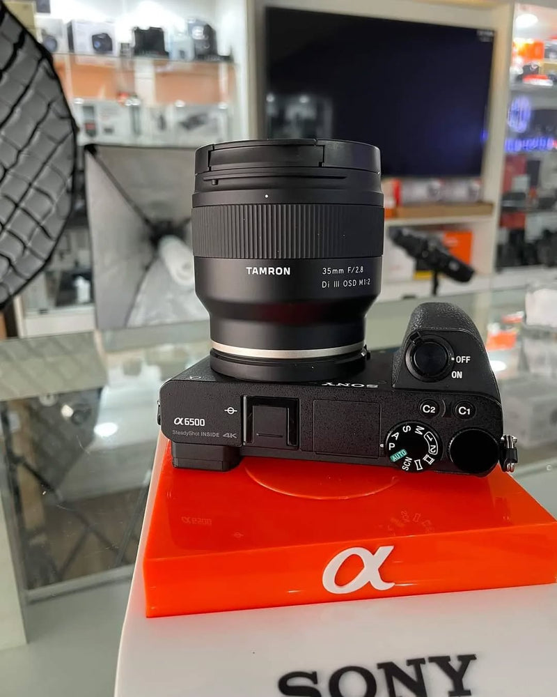KIT SONY ALPHA A6600 + TAMRON 35mm f2.8 SEMI NOVA