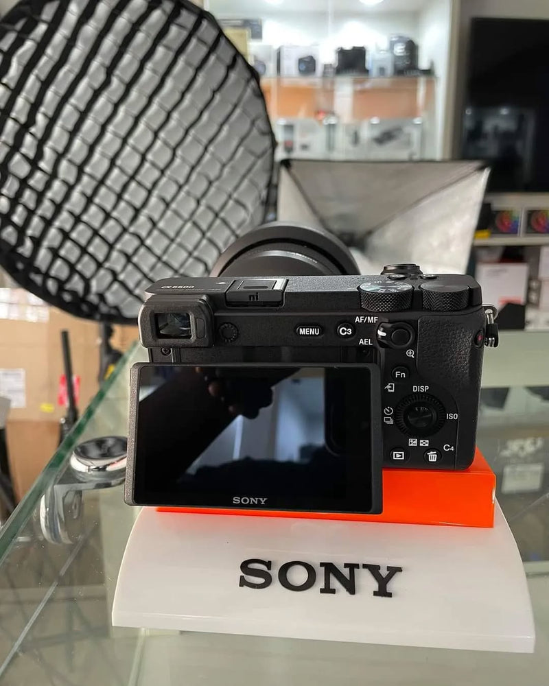 KIT SONY ALPHA A6600 + TAMRON 35mm f2.8 SEMI NOVA